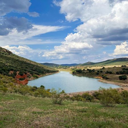 Casa Rural En El Cerro Del Buho Piedrabuena المظهر الخارجي الصورة
